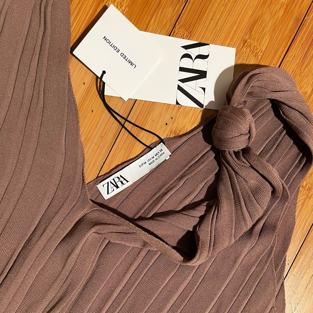 NWT Zara Limited Edition Knit Top & LE Knit Skirt Set: Top Size M Skirt Size L - Picture 4 of 13